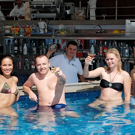Semesteranläggning (resort) Grand Okan 4*