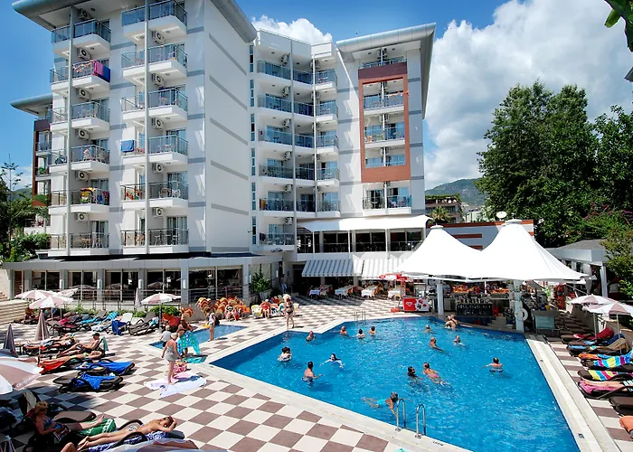 Grand Okan Rezort 4*