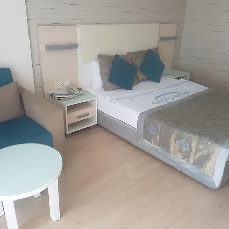 度假村 格兰德奥坎酒店 4*