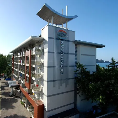 格兰德奥坎酒店 度假村 阿拉尼亚