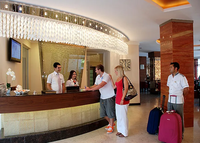 Grand Okan 4* אלאניה